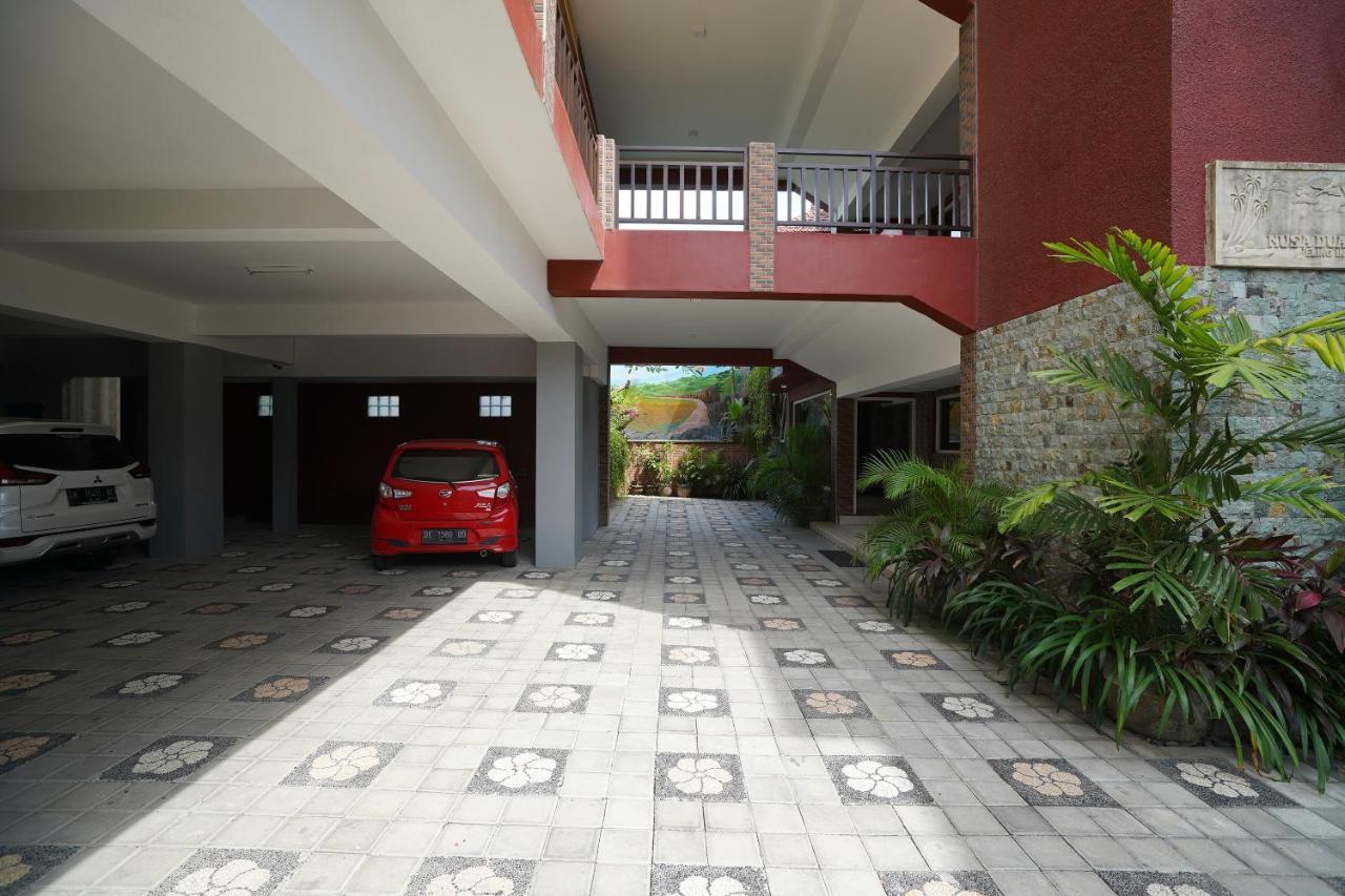 Oyo 2392 Nusa Dua Eling Inn Buitenkant foto