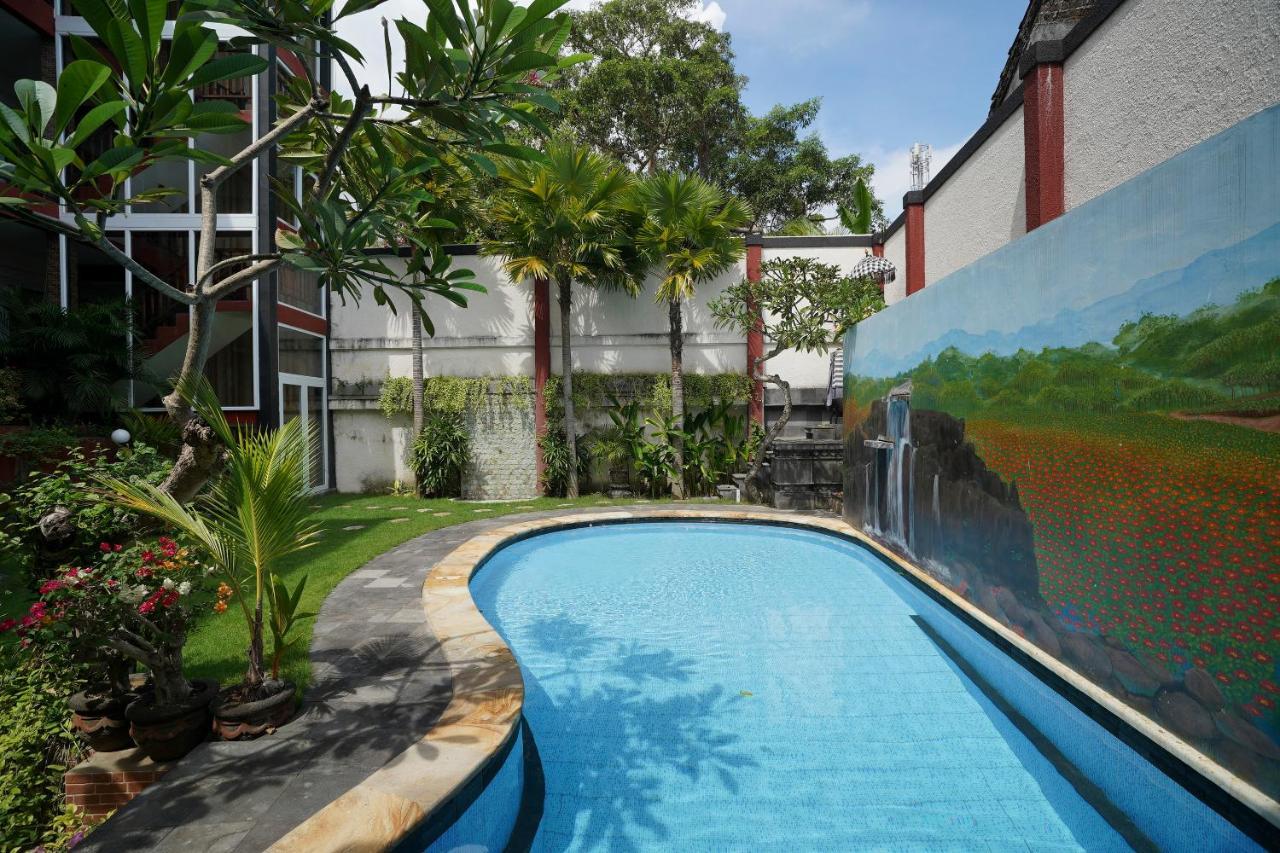 Oyo 2392 Nusa Dua Eling Inn Buitenkant foto