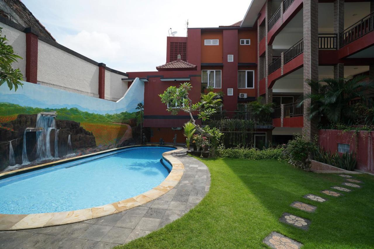 Oyo 2392 Nusa Dua Eling Inn Buitenkant foto