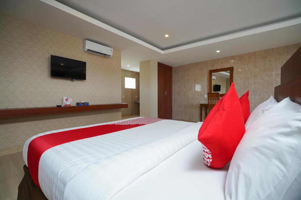Oyo 2392 Nusa Dua Eling Inn Buitenkant foto